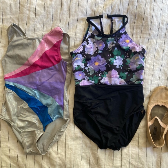 Girls Balera ballet shoes (7.5) and two dance leotards - Picture 1 of 2